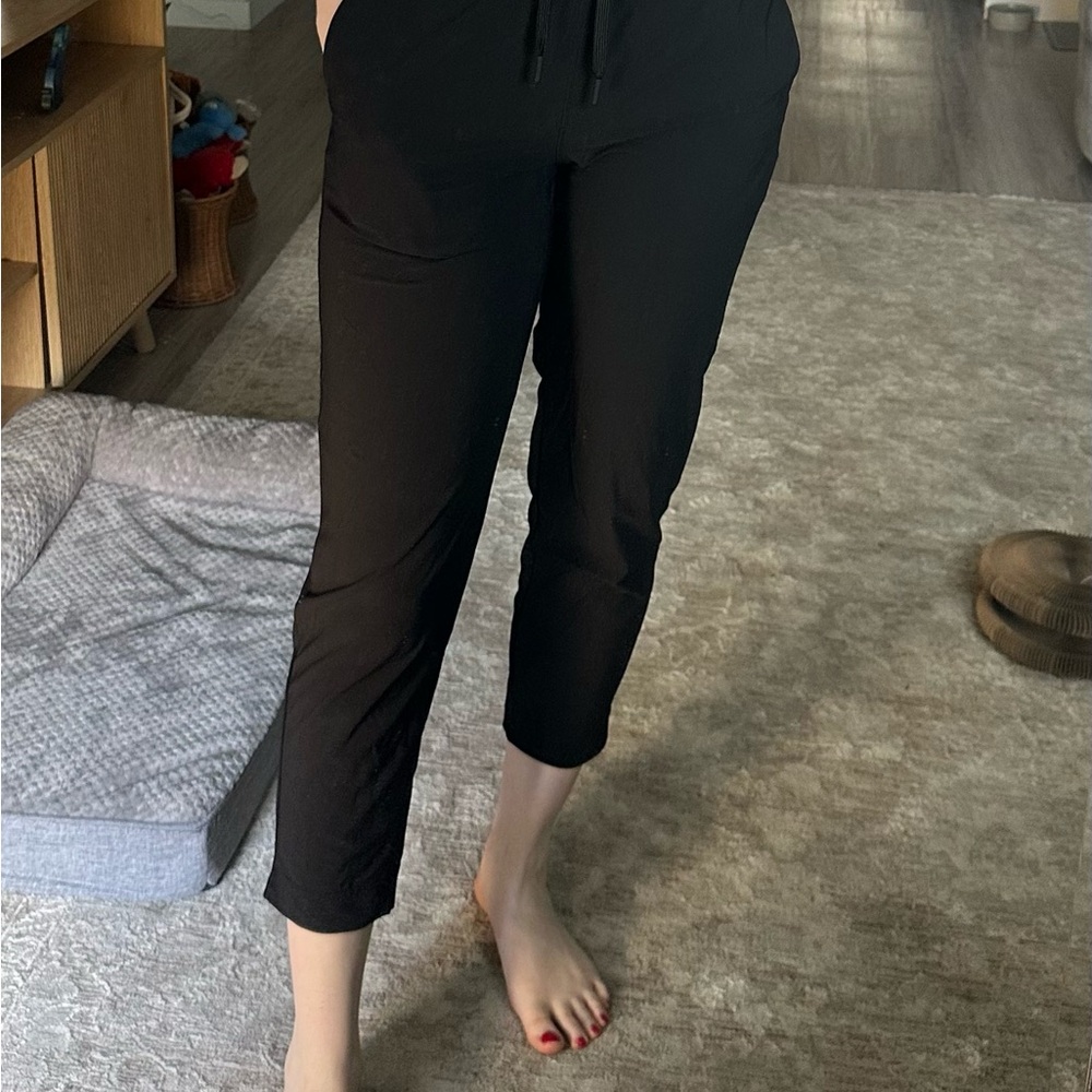 Kirkland Signature Black Cropped Women's Pants